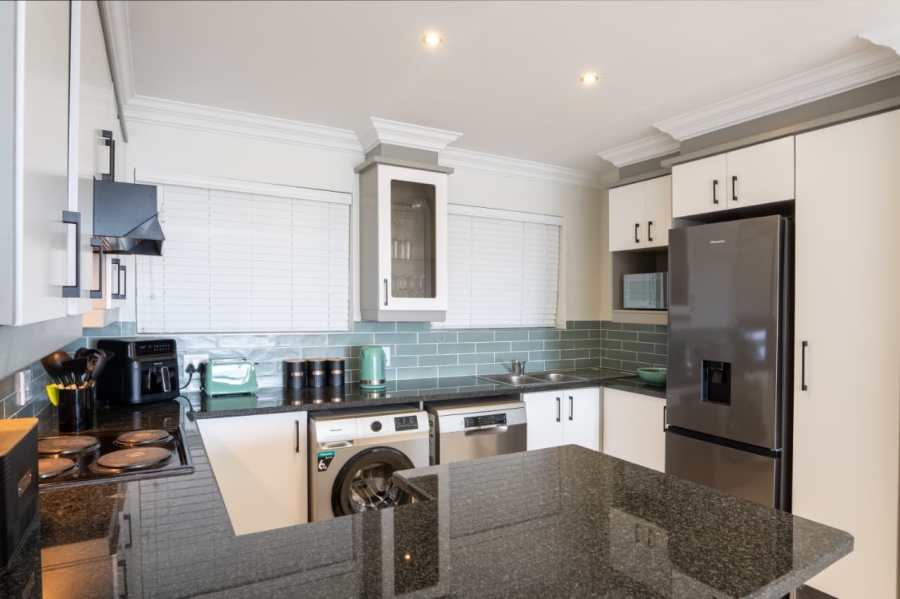 2 Bedroom Property for Sale in Jeffreys Bay Central Eastern Cape